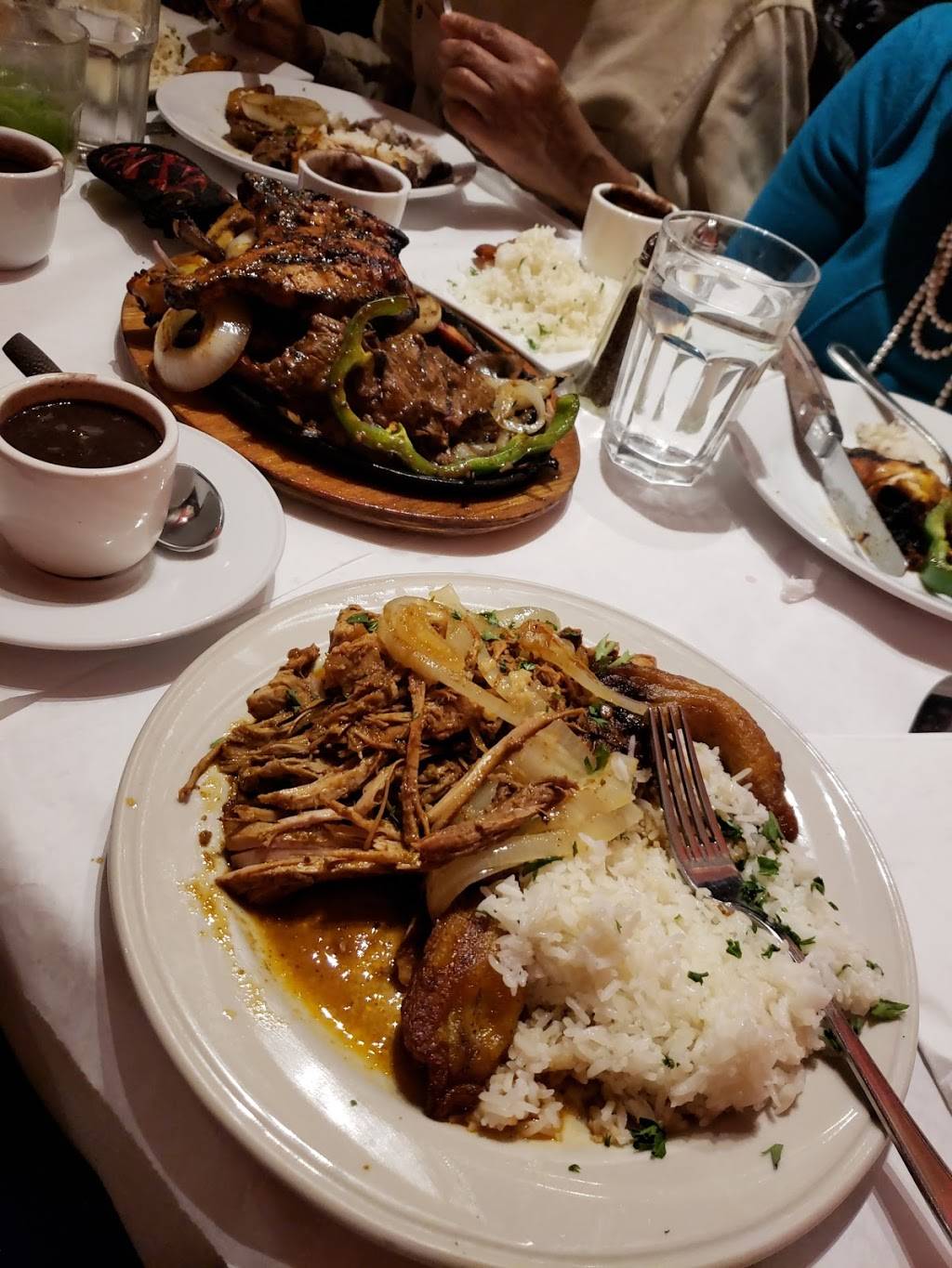 Cubanos | restaurant | 1201 Fidler Ln, Silver Spring, MD 20910, USA | 3015634020 OR +1 301-563-4020