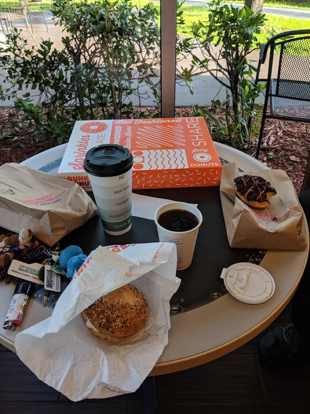 Dunkin | bakery | 14071 N Cleveland Ave, North Fort Myers, FL 33903, USA | 2399958400 OR +1 239-995-8400