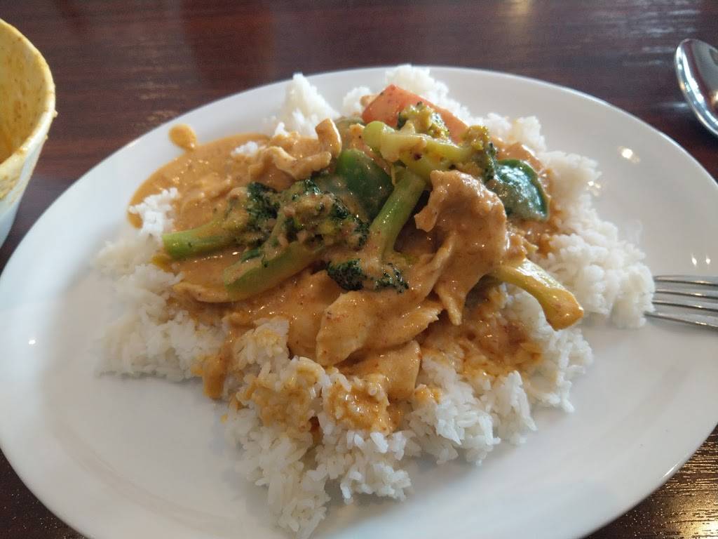 Grimsby Thai | restaurant | 155 Main St E #103, Grimsby, ON L3M 1P2, Canada | 9053098884 OR +1 905-309-8884