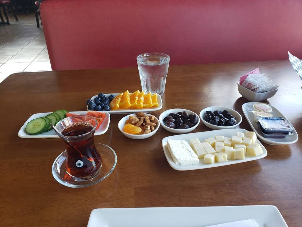 Saray Kebab House | restaurant | 2781 Hwy 7, Concord, ON L4K 1W1, Canada | 9056600500 OR +1 905-660-0500