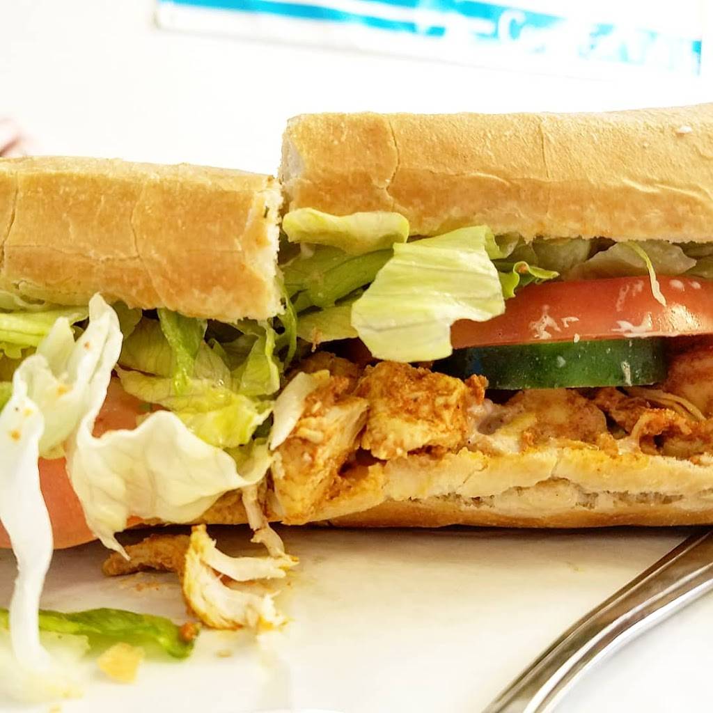 Blue Star Cafe | restaurant | 1619 N Farwell Ave, Milwaukee, WI 53202, USA | 4142739744 OR +1 414-273-9744