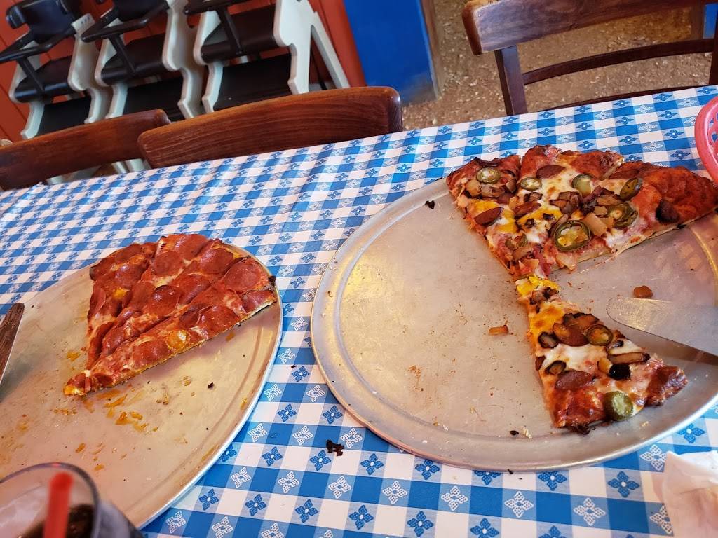 Klondike Pizza | restaurant | 2059 S Broadway, Santa Maria, CA 93454, USA | 8053483667 OR +1 805-348-3667