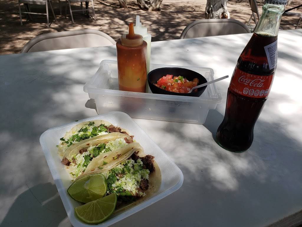 Taqueria Rositas Mexican Food Truck | restaurant | 2733-2801 E Valencia Rd, Tucson, AZ 85706, USA | 5209095800 OR +1 520-909-5800