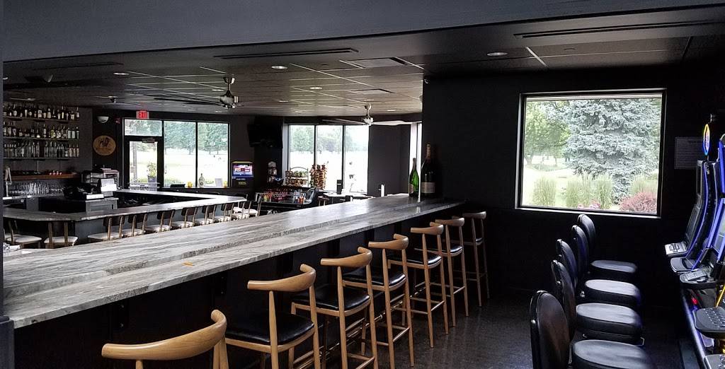 The Wild Buffalo Gastropub | restaurant | 48 Raupp Blvd, Buffalo Grove, IL 60089, USA | 8472159453 OR +1 847-215-9453