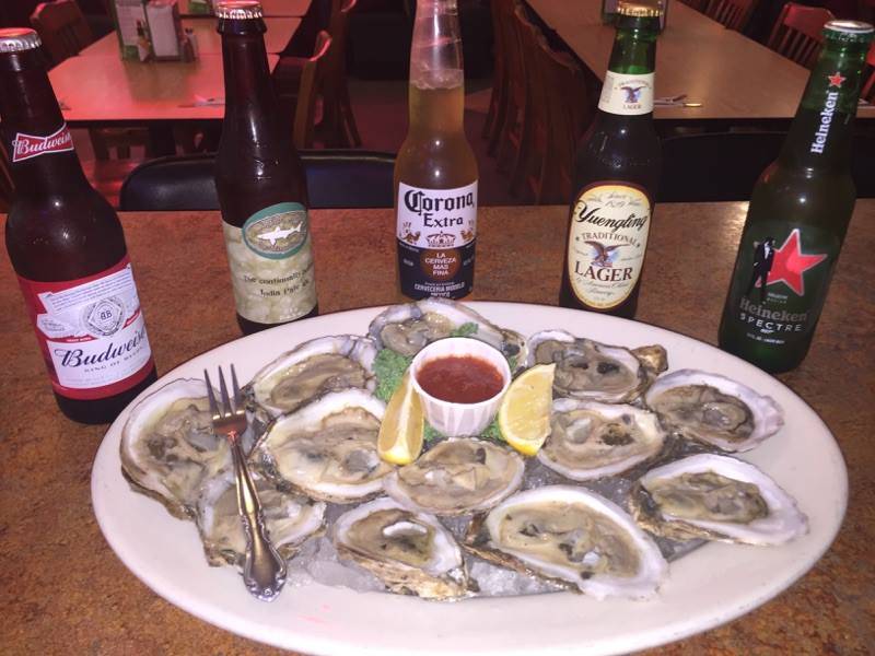 Alexs Seafood Restaurant & Retail Located in The New Castle Far | restaurant | 110 N Dupont Hwy, New Castle, DE 19720, USA | 3023285666 OR +1 302-328-5666