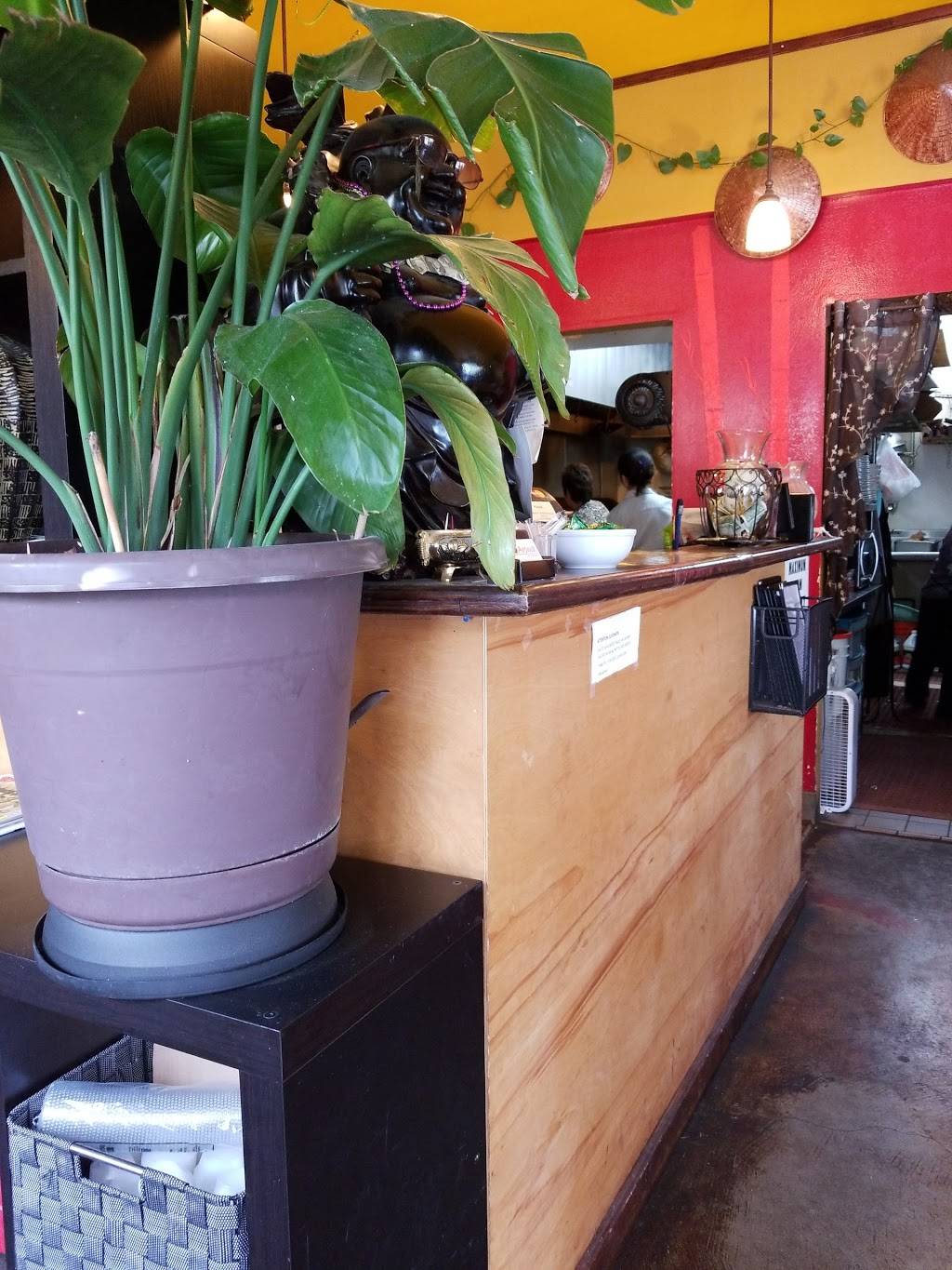 Pho Aroma | restaurant | 5605 Delridge Way SW, Seattle, WA 98106, USA | 2069324343 OR +1 206-932-4343