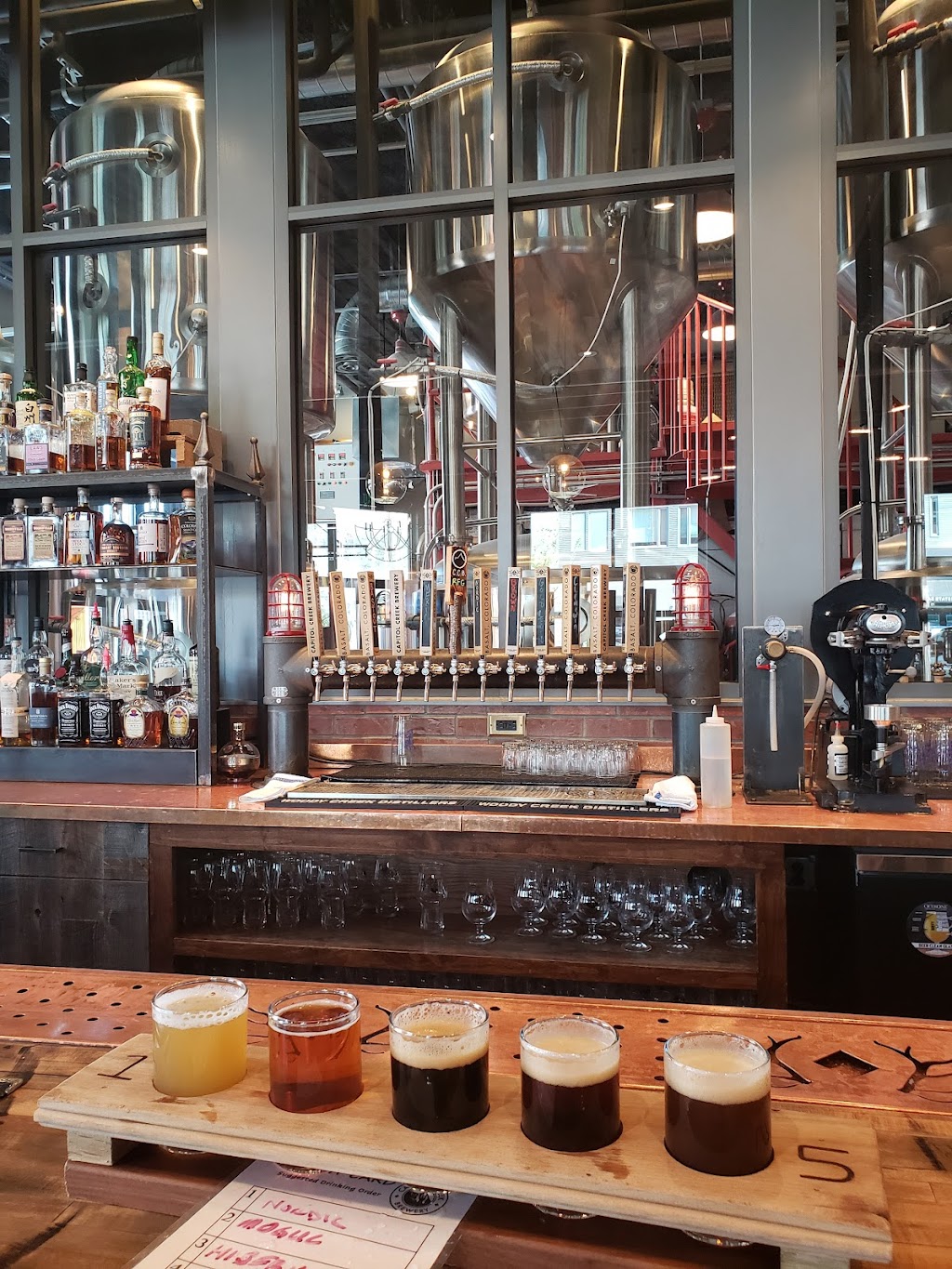 Capitol Creek Brewery | restaurant | 371 Market St, Basalt, CO 81621, USA | 9702795723 OR +1 970-279-5723