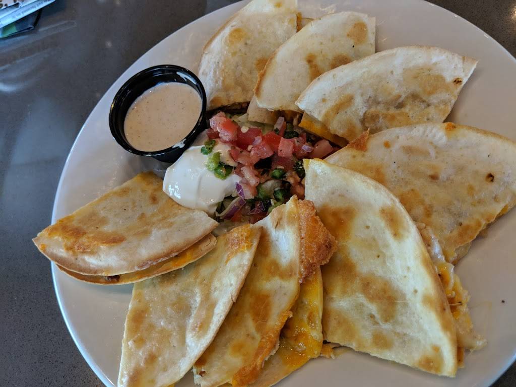 Chilis Grill & Bar | meal takeaway | 3142 Daniels Rd, Winter Garden, FL 34787, USA | 4078770796 OR +1 407-877-0796