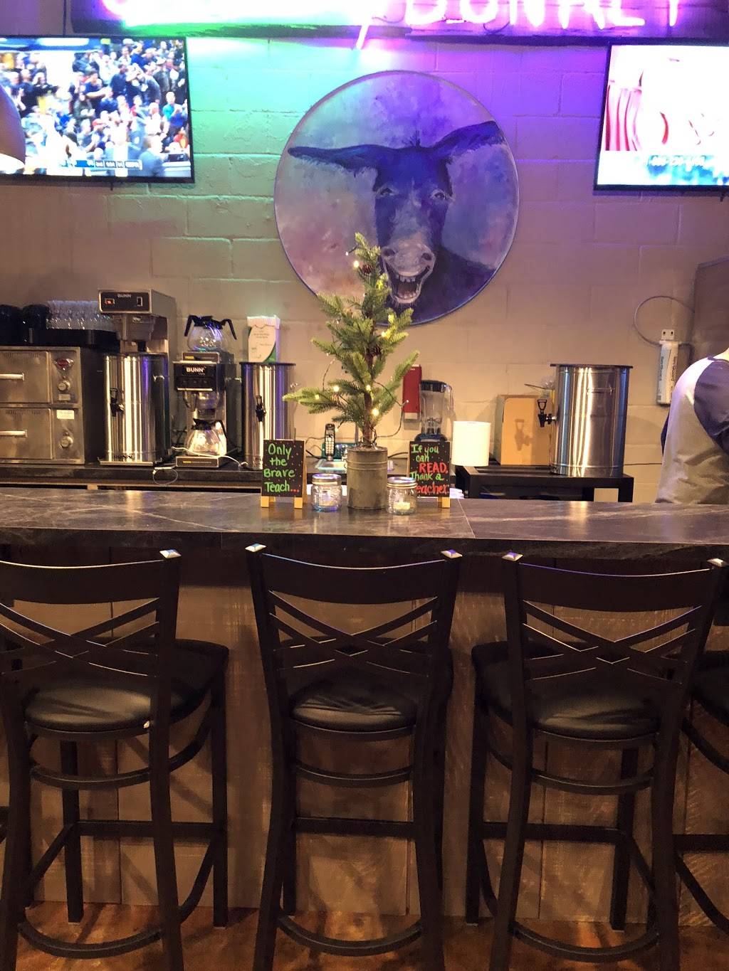 The Crazy Donkey Grill | restaurant | 101 E Wood Ave, Palestine, AR 72372, USA | 8705812710 OR +1 870-581-2710