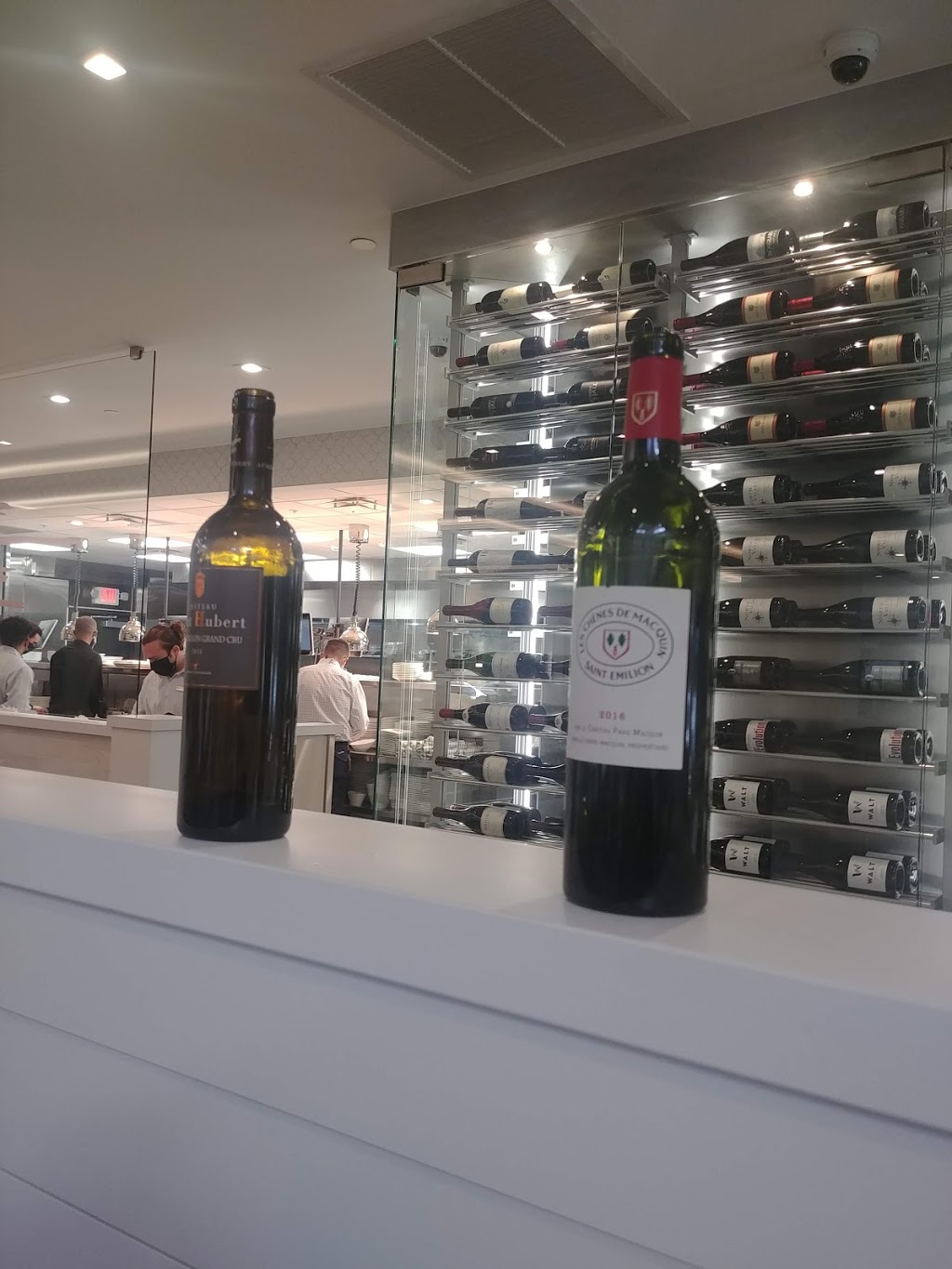 Walts American Grille & Bar | restaurant | 6030 SW 18th St, Boca Raton, FL 33433, USA | 5619614767 OR +1 561-961-4767