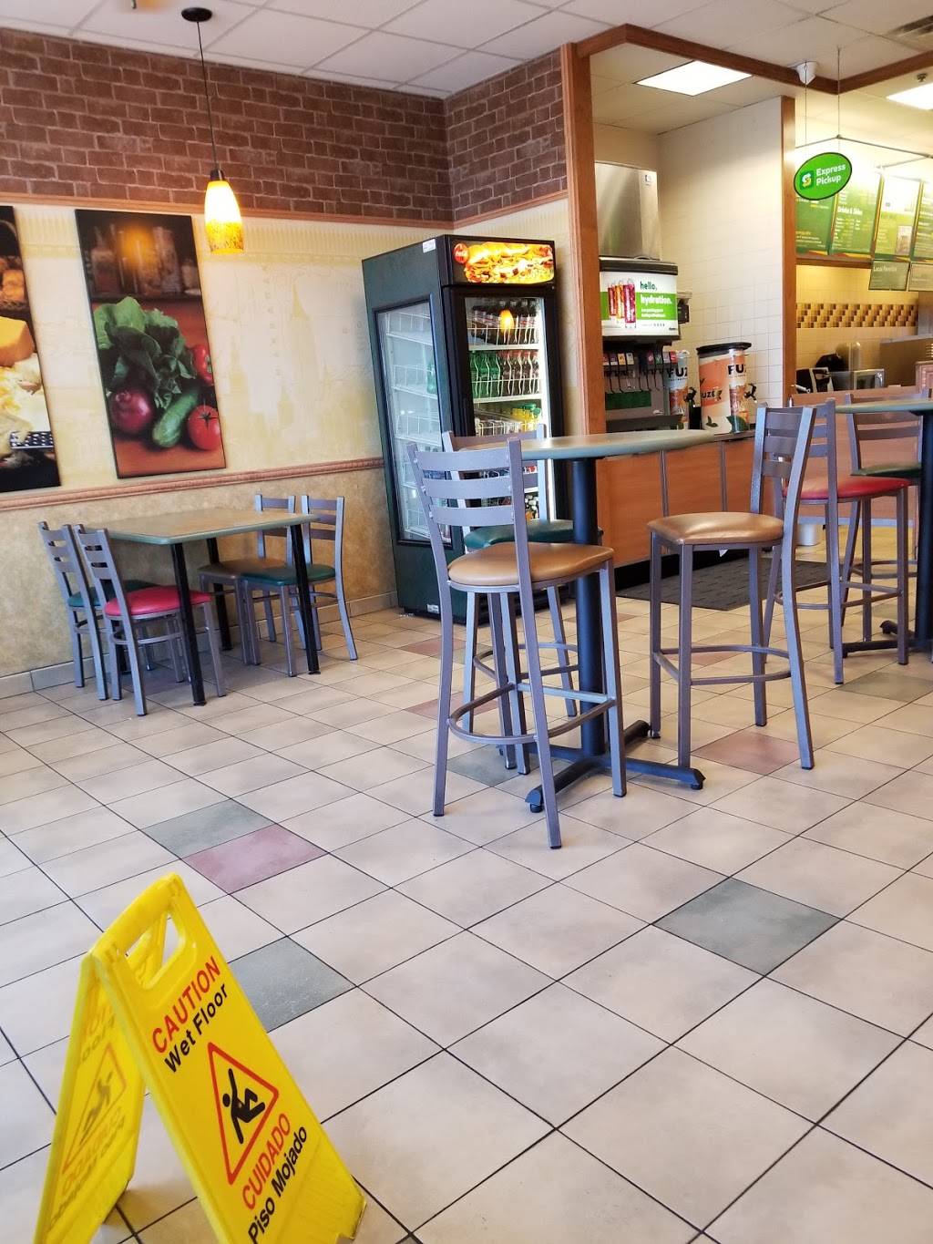 Subway Restaurants | restaurant | 3040 W Camp Wisdom Rd Ste 110, Arlington, TX 76002, USA | 9726411115 OR +1 972-641-1115