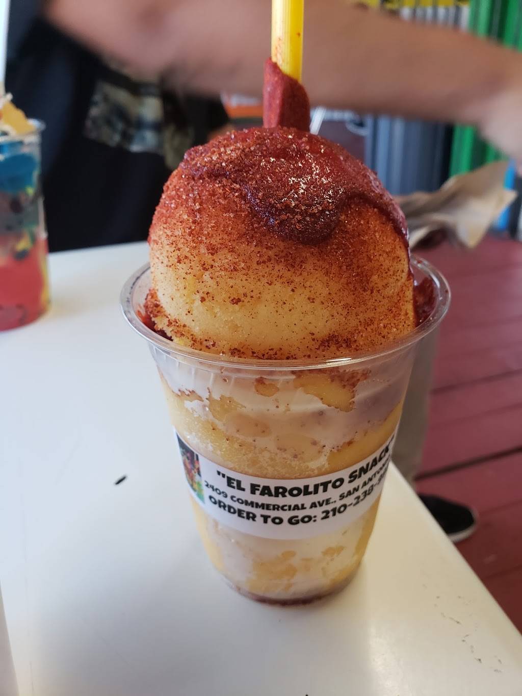 El Farolito Refresqueria and Snacks | restaurant | 2407 Commercial Ave, San Antonio, TX 78221, USA | 2106390081 OR +1 210-639-0081