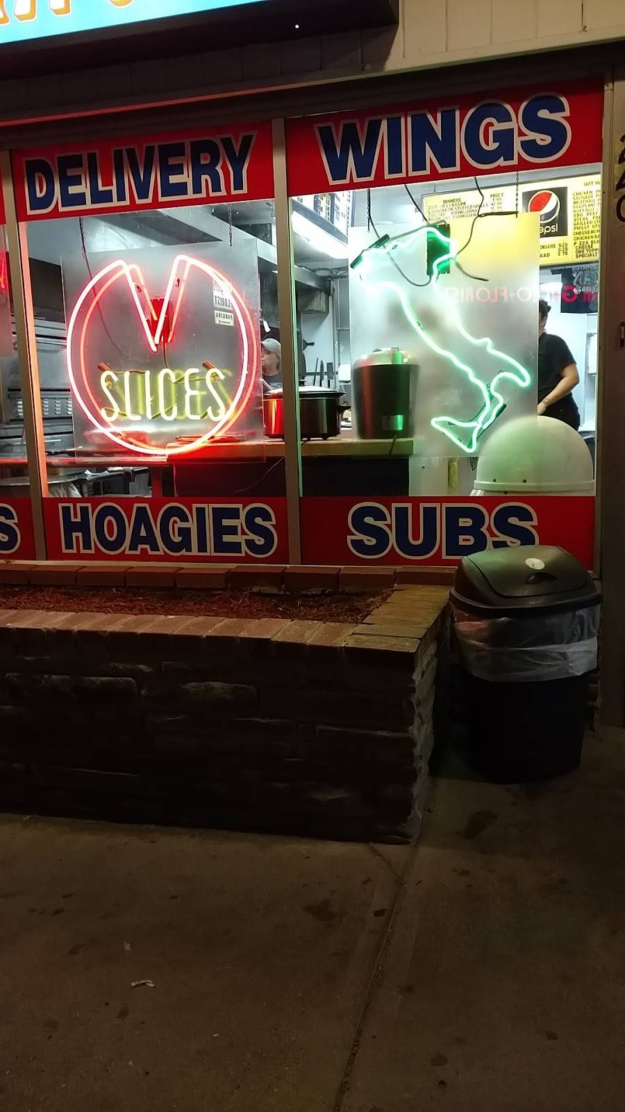 Broadway Joes Pizzeria | restaurant | 2240 Broadway, Schenectady, NY 12306, USA | 5183720160 OR +1 518-372-0160