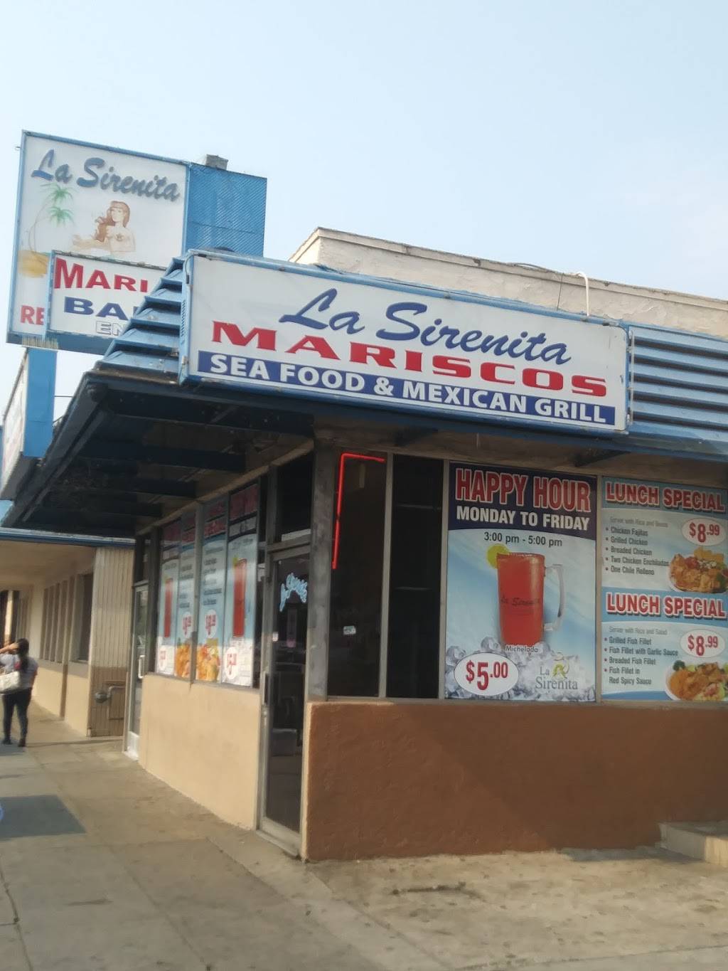 La Sirenita | restaurant | 1418, 9116 Van Nuys Blvd, Panorama City, CA 91402, USA | 8188926534 OR +1 818-892-6534