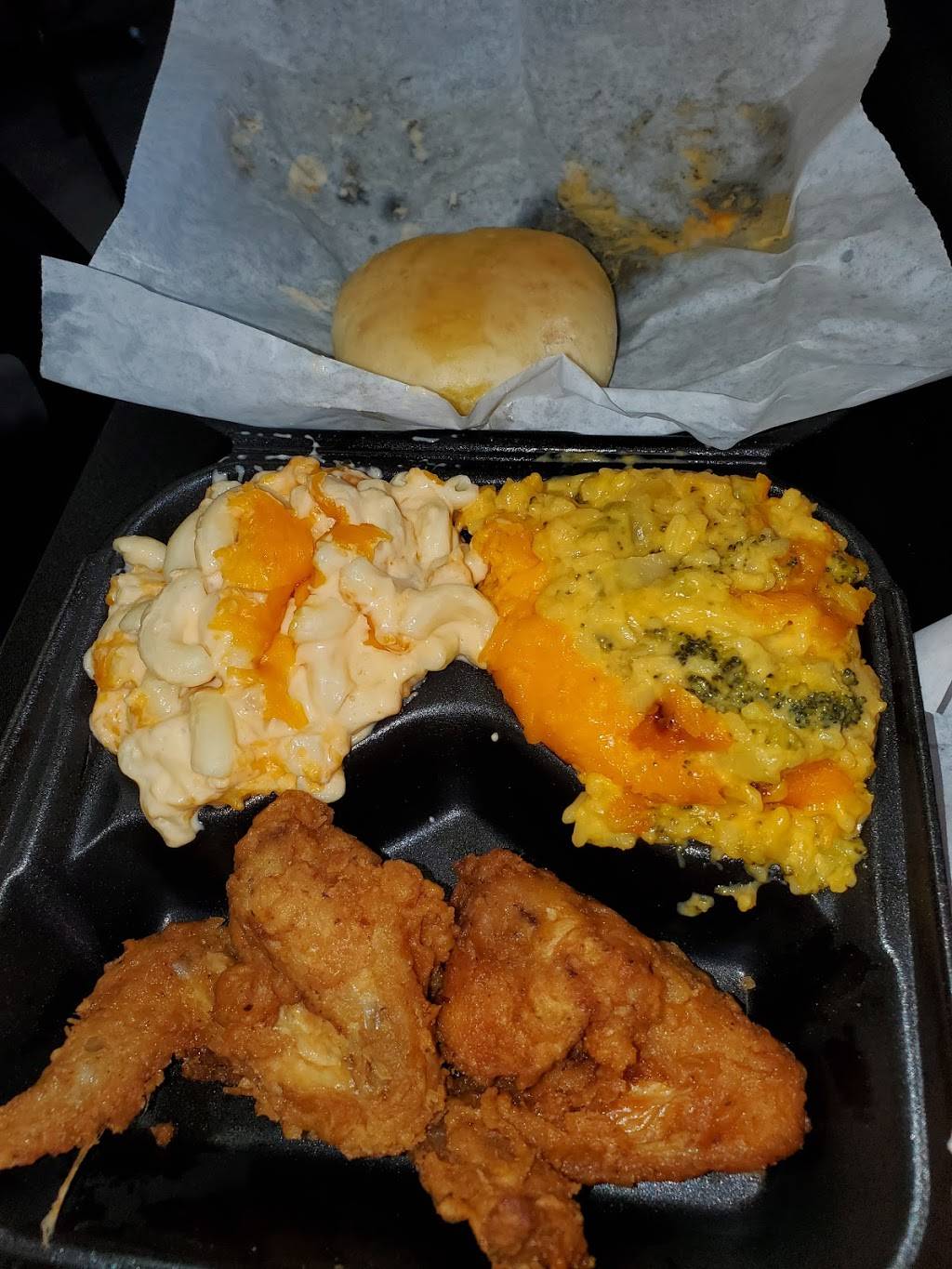 Mo Philly | restaurant | 5959 Shallowford Rd Ste 201, Chattanooga, TN 37421, USA | 4235319449 OR +1 423-531-9449