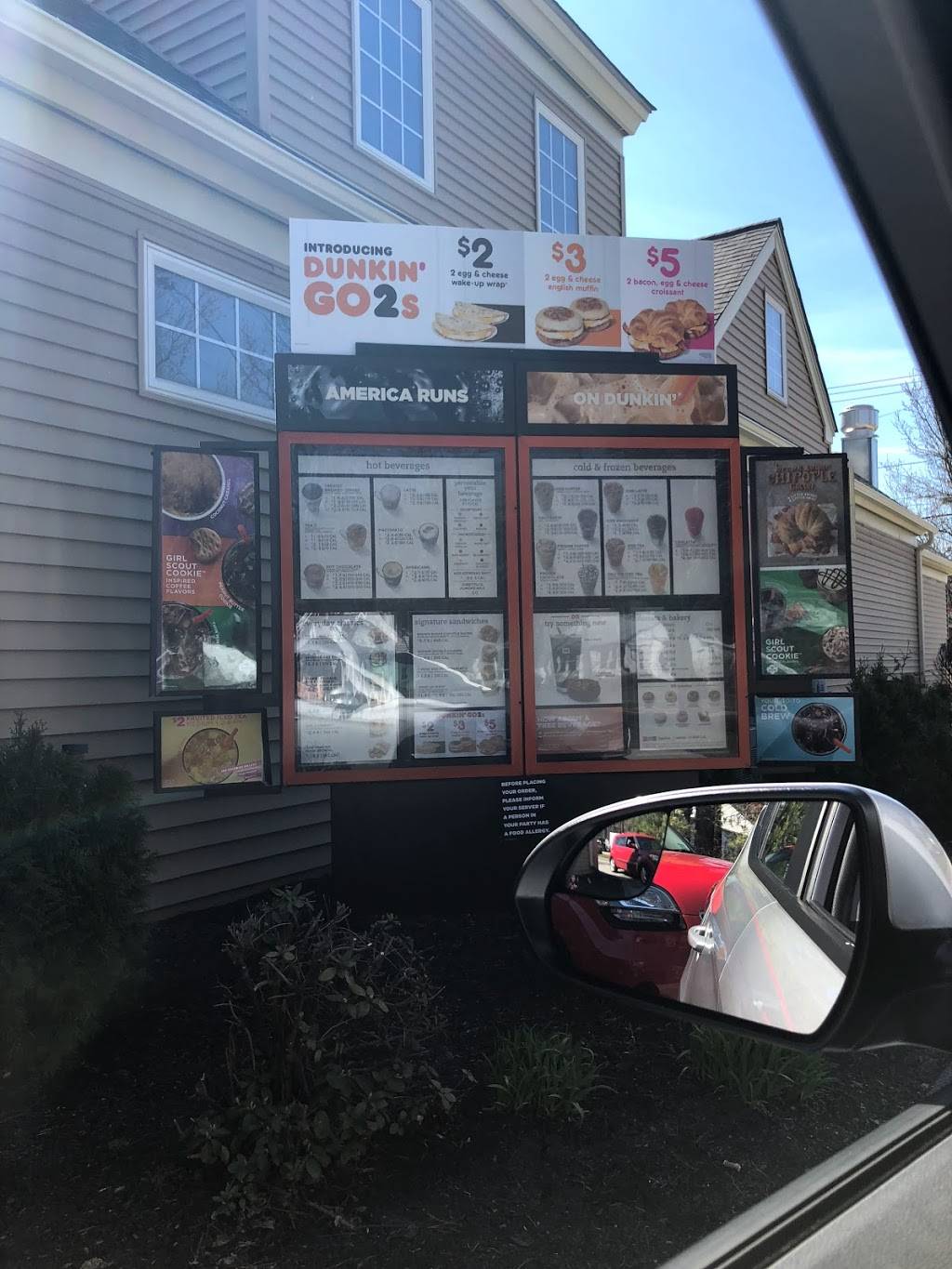 Dunkin | bakery | 152 Silver St, Agawam, MA 01001, USA | 4138219791 OR +1 413-821-9791