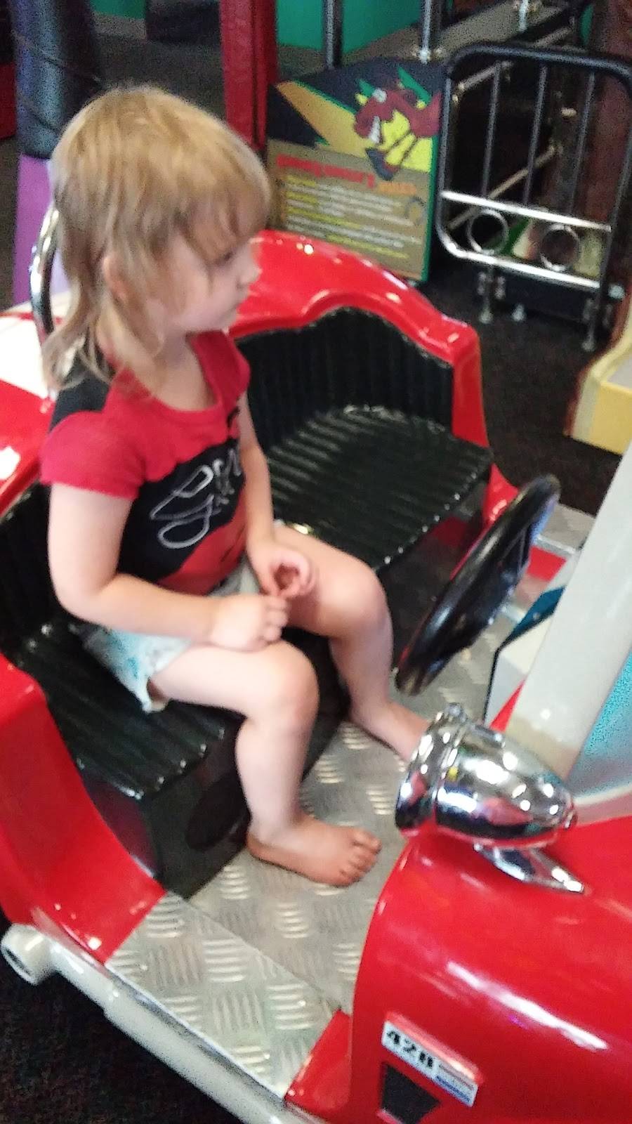 Chuck E. Cheeses | restaurant | 2809 Elida Rd, Lima, OH 45805, USA | 4198798002 OR +1 419-879-8002