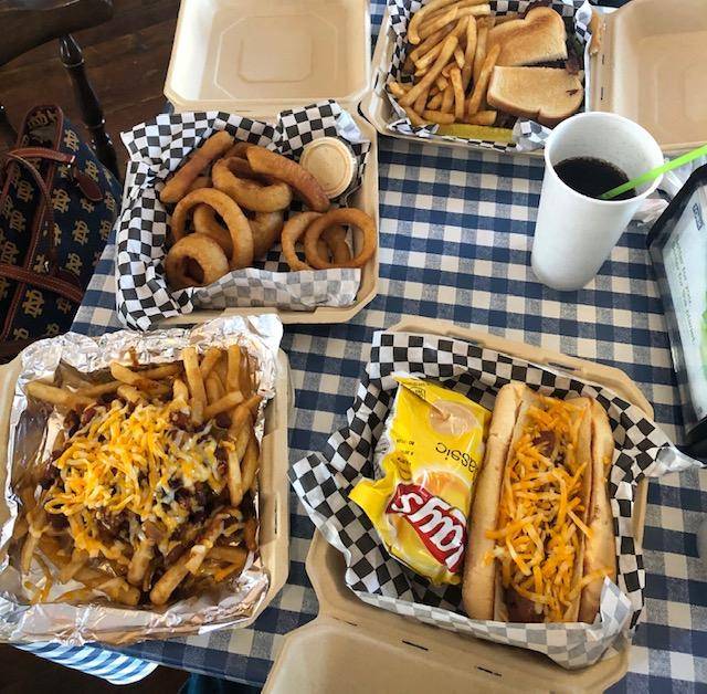 Loose Caboose Restaurant | restaurant | 433 4th St W, Boca Grande, FL 33921, USA | 9419640440 OR +1 941-964-0440