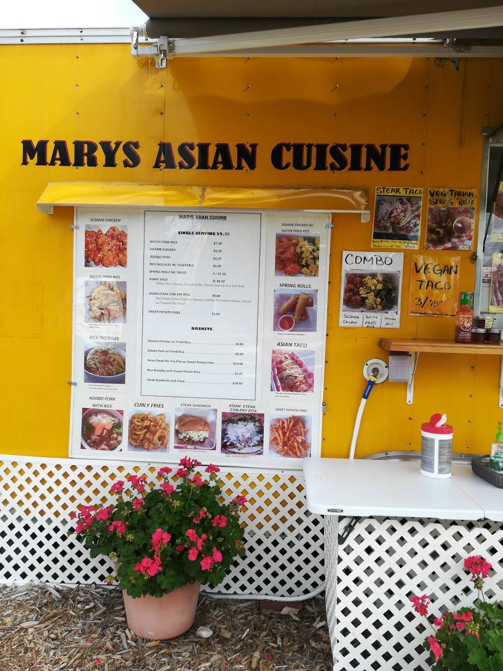 Marys Asian Cuisine | restaurant | US-31, Beulah, MI 49617, USA | 2318710716 OR +1 231-871-0716