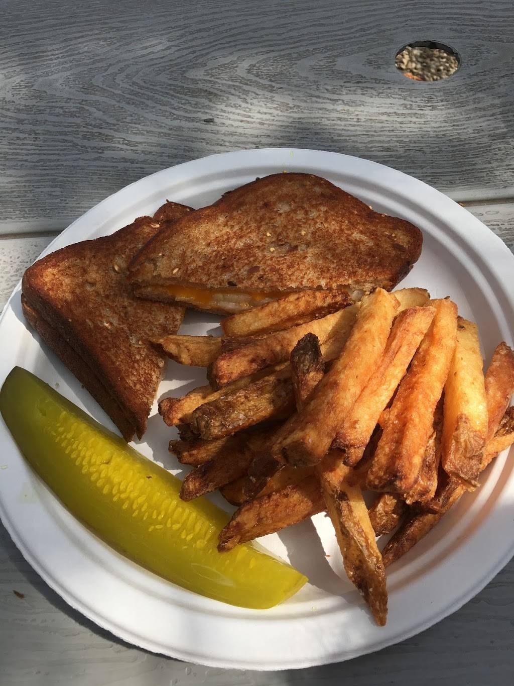 The Matchbox Cafe | restaurant | 6242 U.S. 9, Rhinebeck, NY 12572, USA | 8458763911 OR +1 845-876-3911