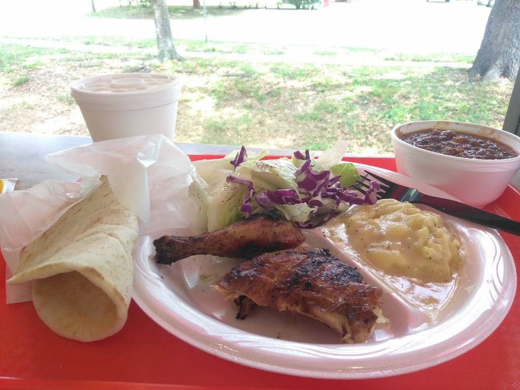 Yayas Flame Broiled Chicken | restaurant | 26988 US Hwy 19 N, Clearwater, FL 33761, USA | 7277963000 OR +1 727-796-3000