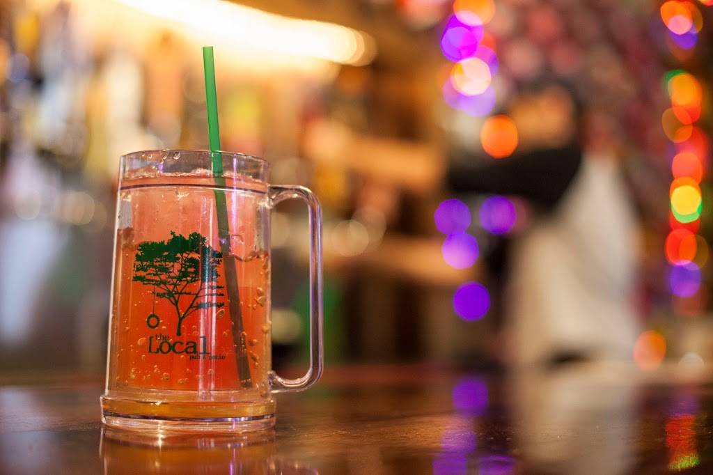 The Local Pub and Patio | restaurant | 2610 Guadalupe St, Austin, TX 78705, USA | 5124782337 OR +1 512-478-2337
