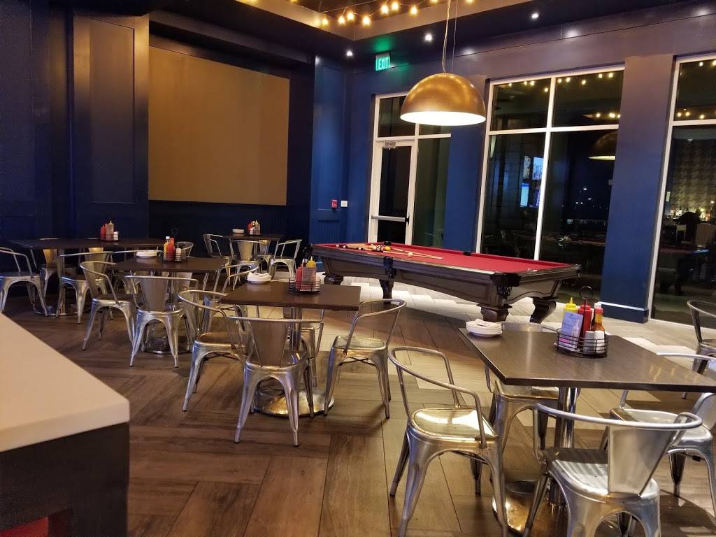 EPs Bar & Grill | restaurant | 3600 Elvis Presley Blvd, Memphis, TN 38116, USA | 9014433000 OR +1 901-443-3000