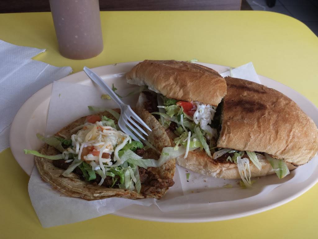 The Famous Taco Burrito | restaurant | 3603 N Western Ave, Chicago, IL 60618, USA | 7735294402 OR +1 773-529-4402