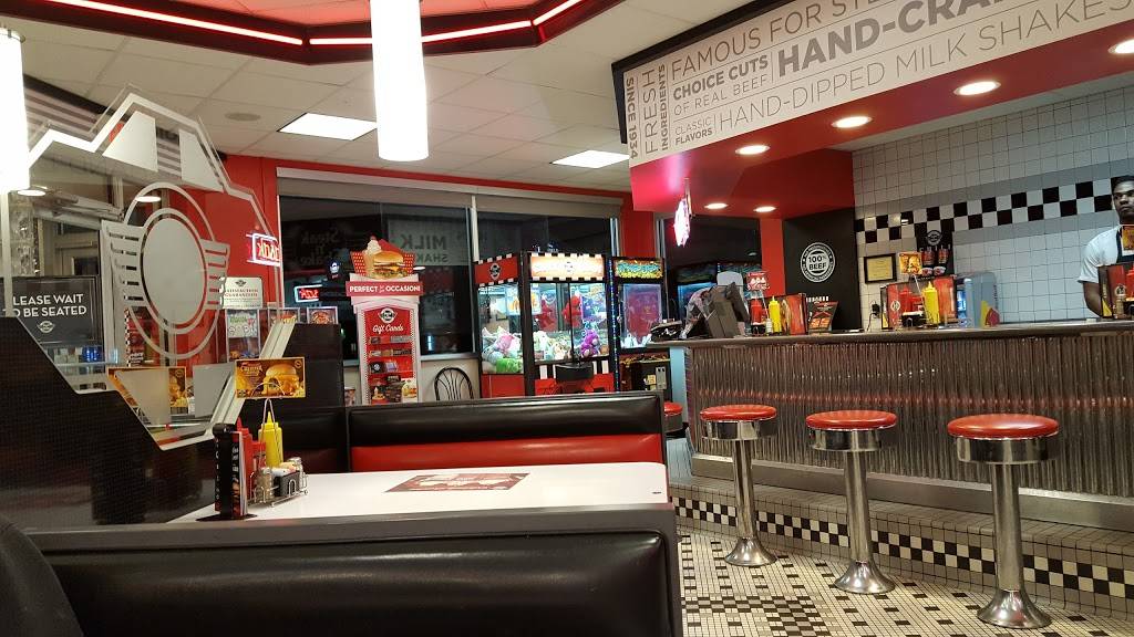 Steak n Shake | restaurant | 1001 Wylie Dr, Bloomington, IL 61704, USA | 3098282222 OR +1 309-828-2222