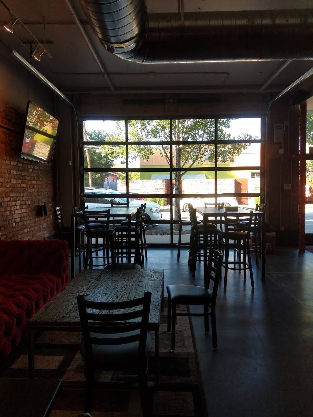 Pax Breu Ruim | restaurant | 516 E Main St, Chattanooga, TN 37408, USA | 4236484677 OR +1 423-648-4677