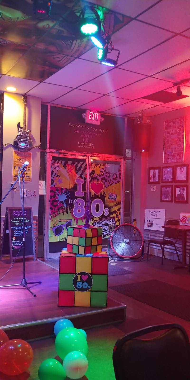 Betty Lous Restaurant & Lounge | restaurant | 2819 Smith Springs Rd, Nashville, TN 37217, USA | 6155400555 OR +1 615-540-0555