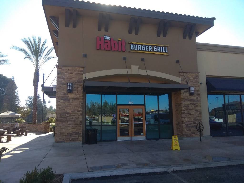 The Habit Burger Grill | restaurant | 12900 Brimhall Rd #300, Bakersfield, CA 93314, USA | 6618292579 OR +1 661-829-2579