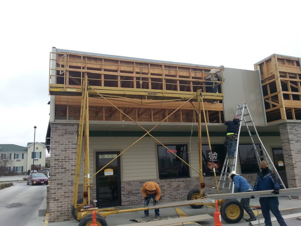 Runza Restaurant | restaurant | 201 Plaza Drive, West Point, NE 68788, USA | 4023723300 OR +1 402-372-3300