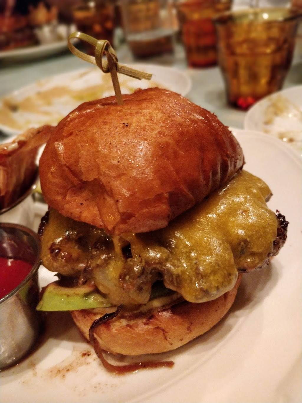 Bernies Chicago | restaurant | 660 N Orleans St, Chicago, IL 60654, USA | 3126249892 OR +1 312-624-9892