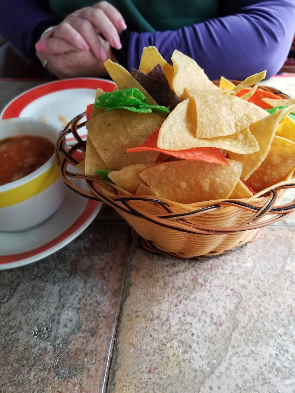 Don Ricardos | restaurant | 94 E Main St, Babylon, NY 11702, USA | 6315870122 OR +1 631-587-0122