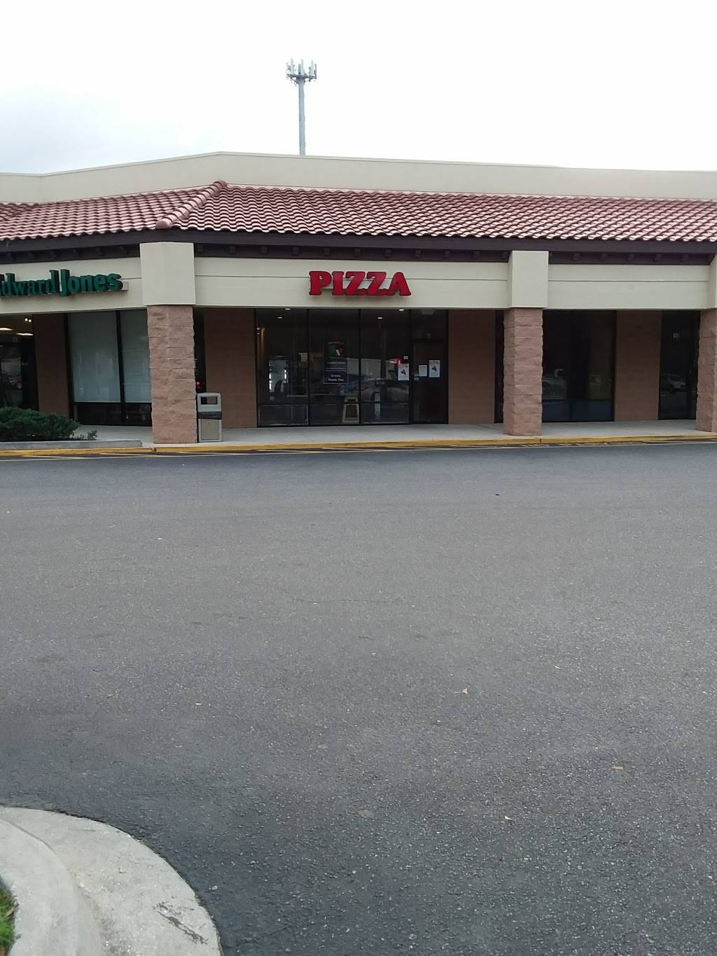 Dangelo Pizzeria Italiana | restaurant | 4255 US 1 S, Ste 8, St. Augustine, FL 32086, USA | 9043422433 OR +1 904-342-2433