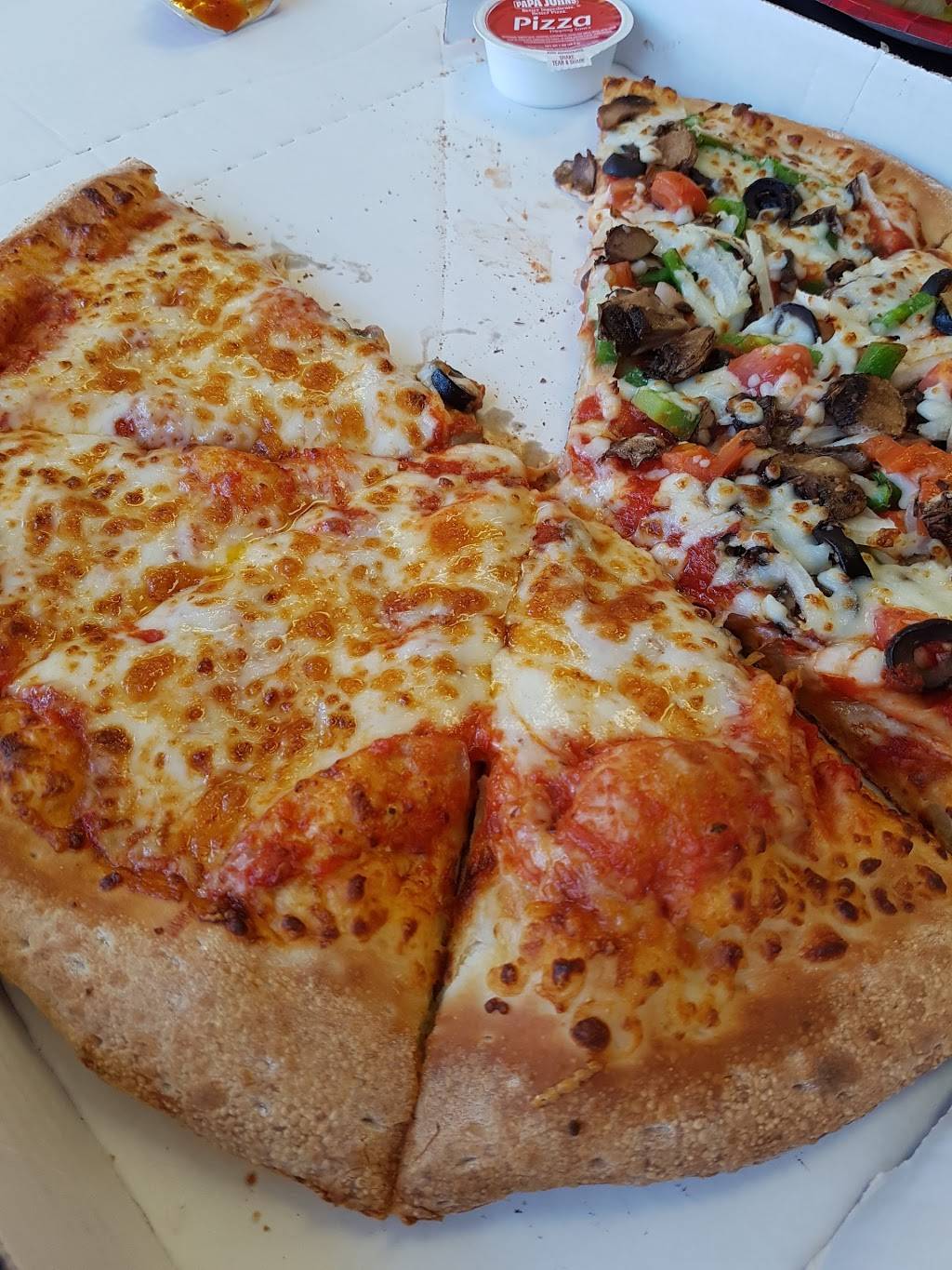 Papa Johns Pizza | restaurant | 117 N Main St, Port Chester, NY 10573, USA | 9144815096 OR +1 914-481-5096