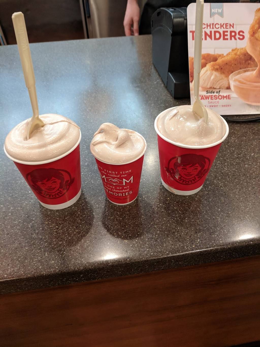 Wendys | restaurant | 1415 N 21st St, Newark, OH 43055, USA | 7403663707 OR +1 740-366-3707