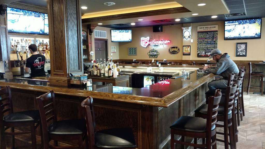 Wild Mikes | restaurant | 7587 Bridgetown Rd, Cincinnati, OH 45248, USA | 5134679464 OR +1 513-467-9464