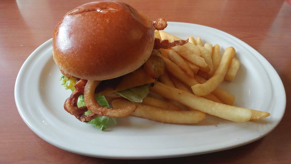 Friendlys | restaurant | 9551 Belair Rd, Nottingham, MD 21236, USA | 4102562120 OR +1 410-256-2120