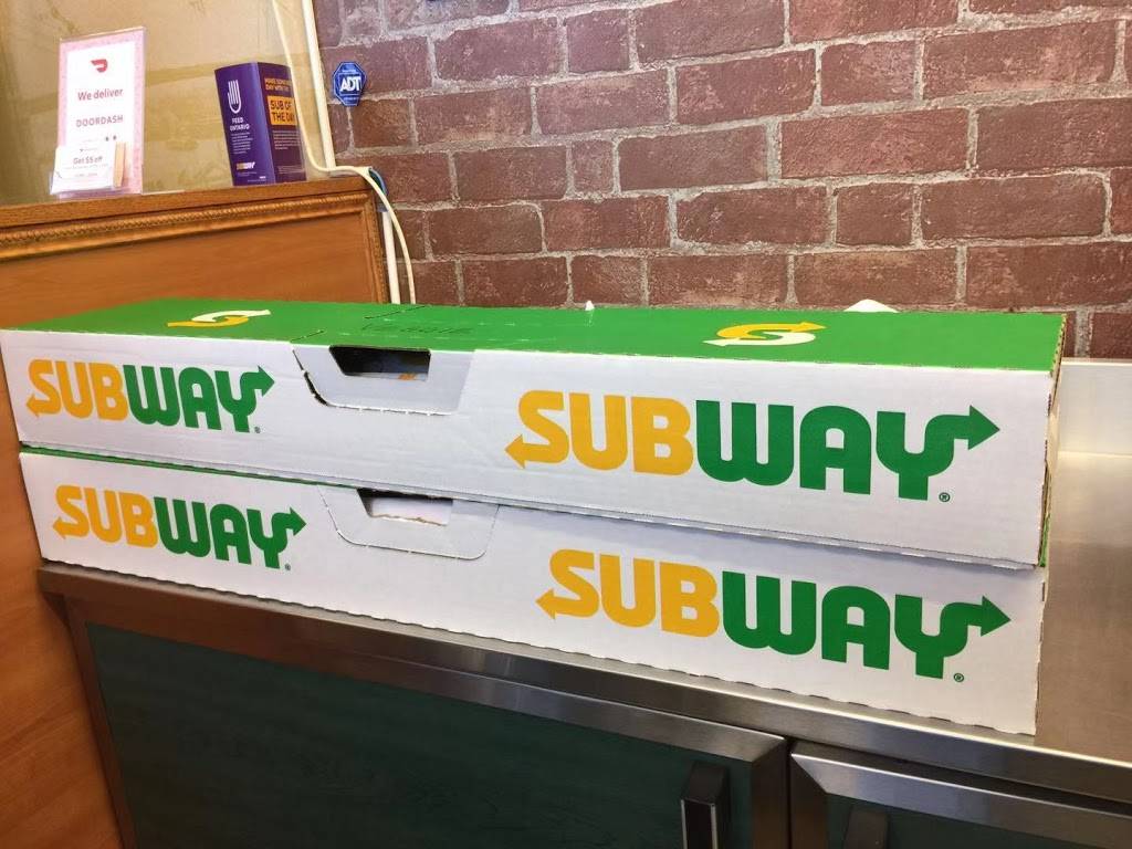 Subway | restaurant | 1856 Avenue Rd, North York, ON M5M 3Z5, Canada | 4167826004 OR +1 416-782-6004