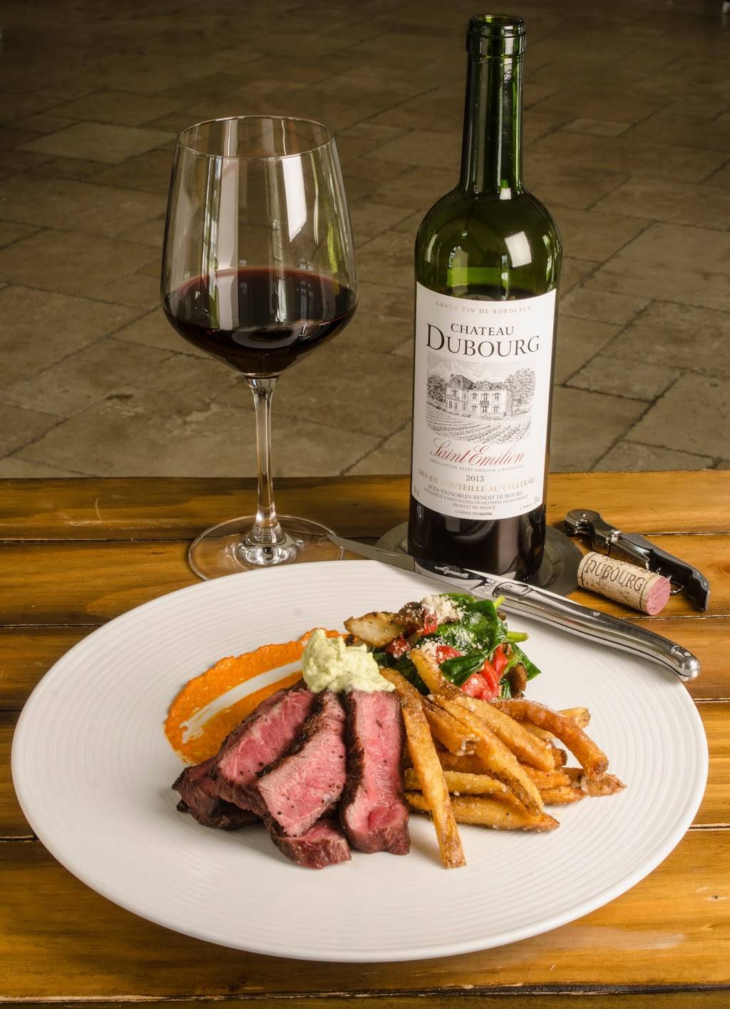 The Bistro & Wine Bar | restaurant | 35 Landmark Dr, Plymouth, MA 02360, USA | 5082092324 OR +1 508-209-2324