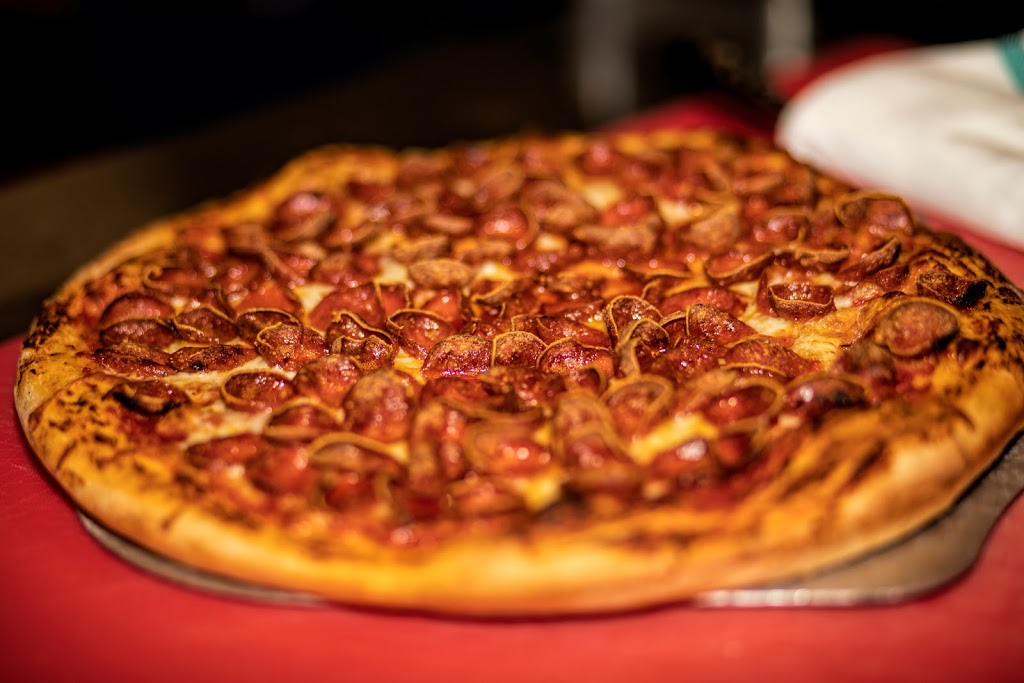 Totally Baked Pizza | restaurant | 18 N High St, Akron, OH 44308, USA | 2346780421 OR +1 234-678-0421