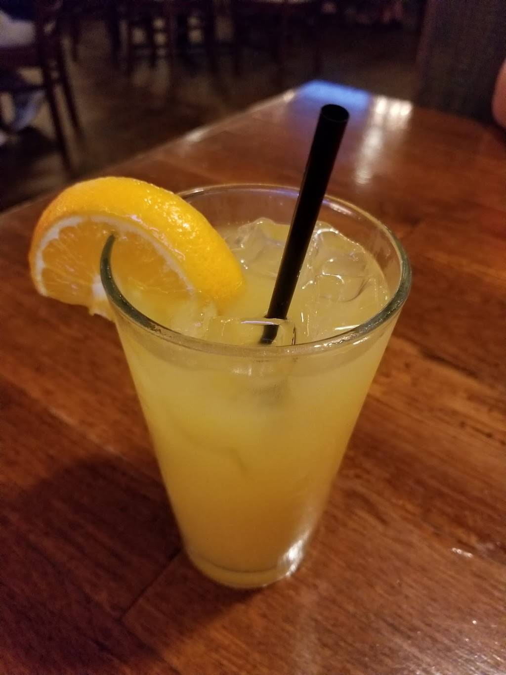 Gnats Landing | restaurant | 470 S Main St, Statesboro, GA 30458, USA | 9124898291 OR +1 912-489-8291