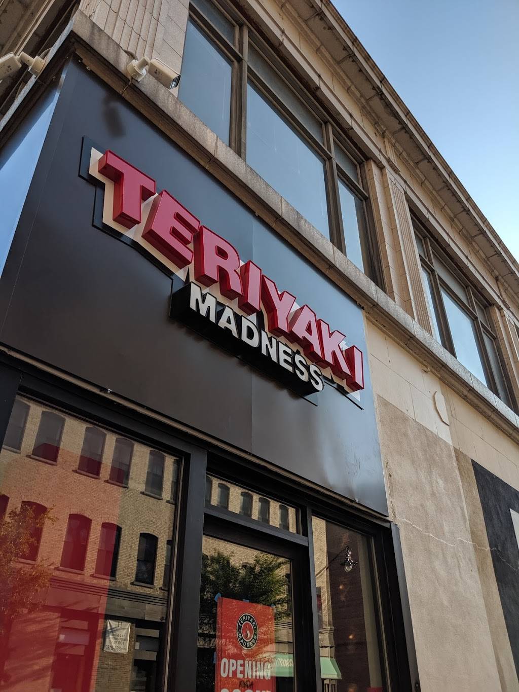 Teriyaki Madness | restaurant | 137 Halsey St, Newark, NJ 07102, USA | 9739911247 OR +1 973-991-1247