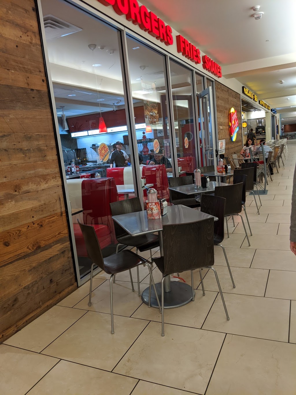 Johnny Rockets | restaurant | 849 E Commerce St Space 677, San Antonio, TX 78205, USA | 2104440720 OR +1 210-444-0720