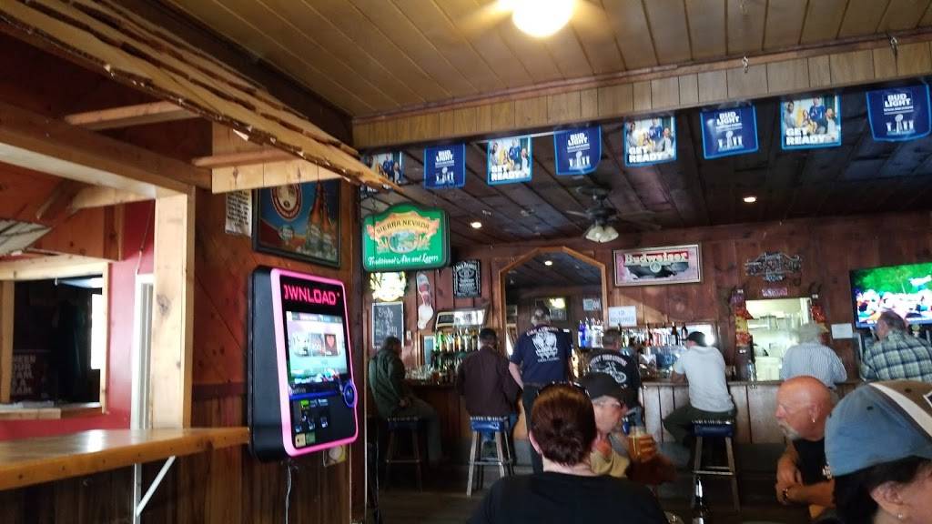 Petersons Corner | restaurant | 26310 CA-49, Nevada City, CA 95959, USA | 5302923747 OR +1 530-292-3747