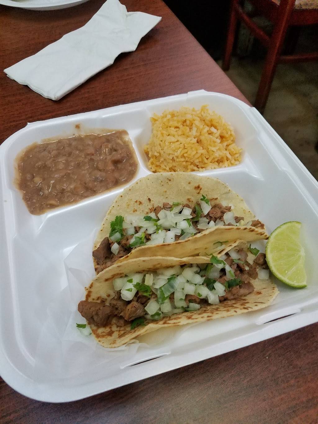 Tortilleria & Rosticeria Islas | restaurant | 2404 SW 29th St, Oklahoma City, OK 73119, USA | 4056325382 OR +1 405-632-5382