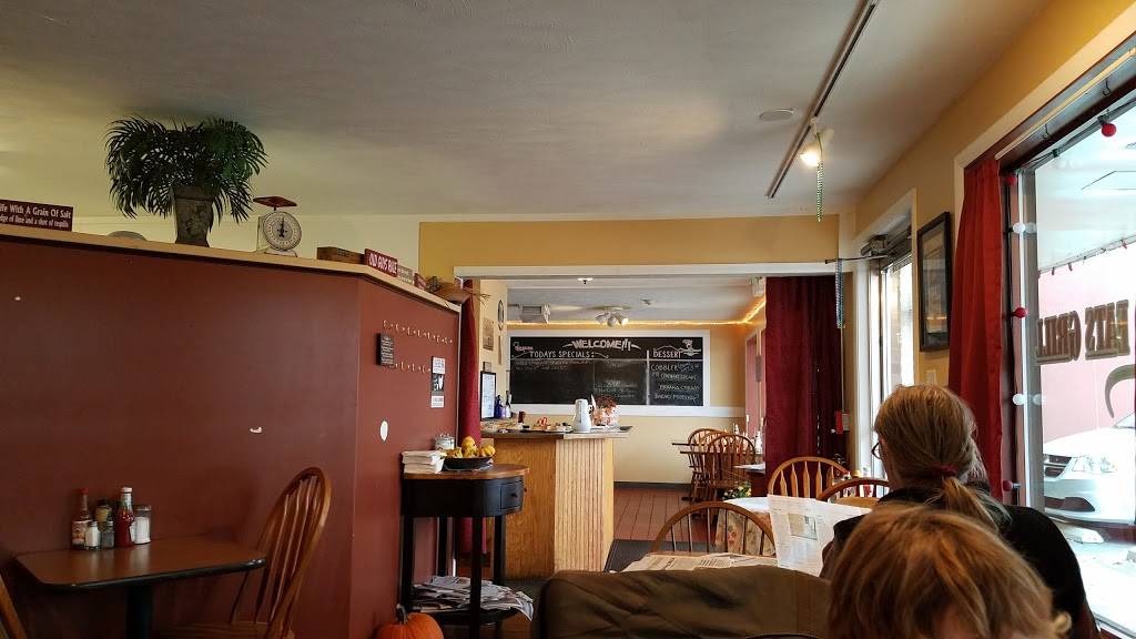 Good Eats Grill | restaurant | 1114 Francis St, Longmont, CO 80501, USA | 3037762450 OR +1 303-776-2450