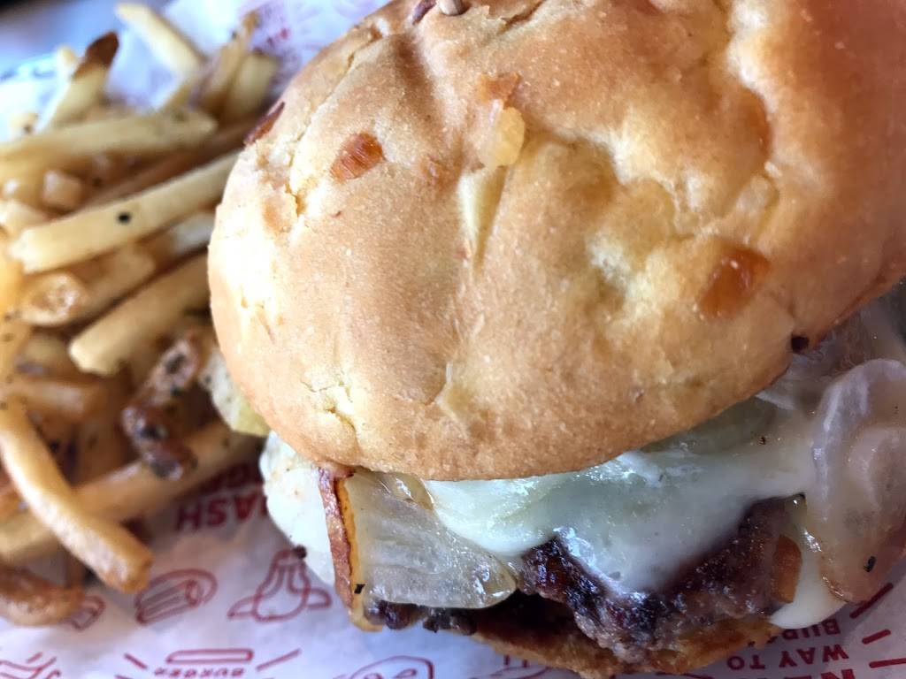 Smashburger | restaurant | 8552 Hwy 6 N, Houston, TX 77095, USA | 2813457677 OR +1 281-345-7677